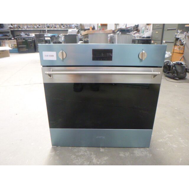 Graded Smeg SFP6401TVX1 Stainless Steel 60cm Cucina Built In Single Oven  with Alternative Door (JUB-5599)